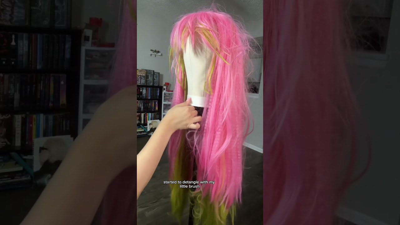 Detangling My Mitsuri Wig 🌸