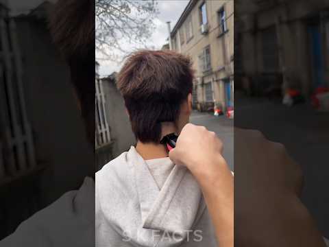 गोली के बॉल काटकर भाग गया 😍🤩