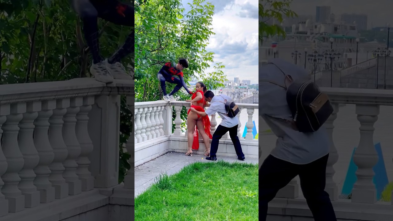 This guy didn't understand that we were PRANKING him🤦🏻‍♀️ LA ELVÍRA #kawaii #shorts