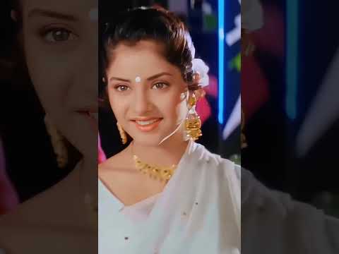 Beautiful Divya Bharati🥰#song#aap jo mere meet na hote#geet#bollywood#divyabharti#status#love#shorts