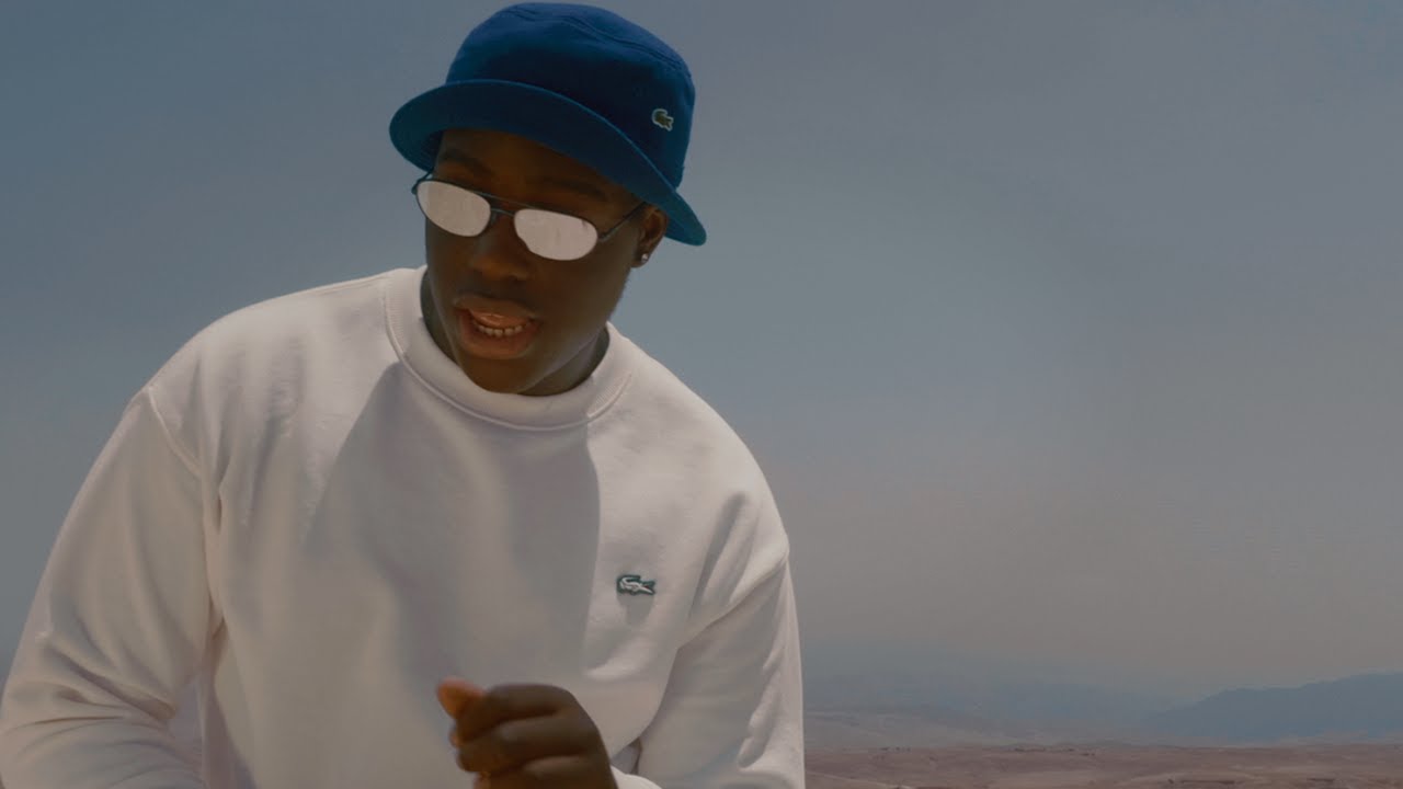 Brvmsoo - À L'autre Bout Du Monde (Clip officiel) 🌍