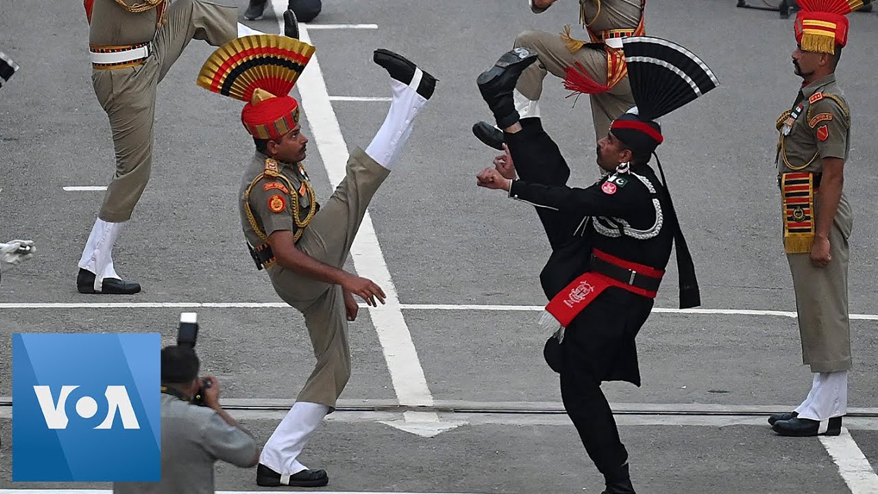 India-Pakistan Border Guards Celebrate Independence Day ๐ฎ๐ณ