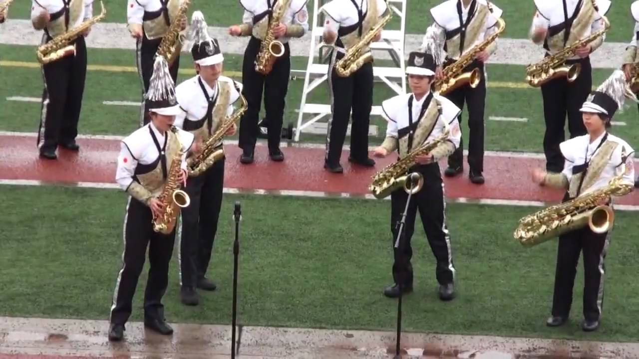 Kansai Honor Green Band at 2010 Pasadena Rose Parade 🎺