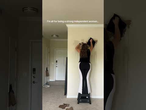 I love being a strong independent woman until moments like this đanyone have some extra paint lying