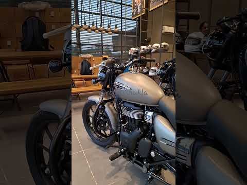 New Launch STELLAR Matt Grey ☆ Fireball Grey ❤️❤️ #royalenfield #meteor350 #shorts #viral #trending