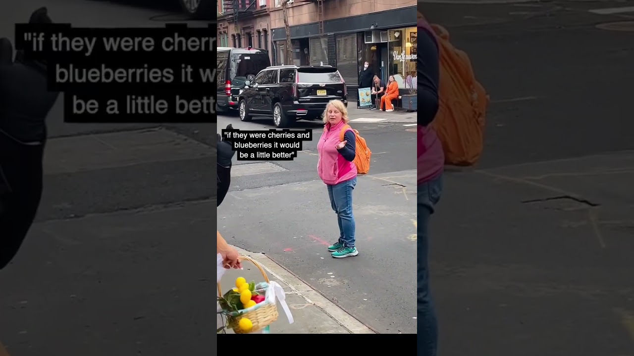 Stranger Confronts Drag Queen in NYC: Unexpected Encounter 🌟