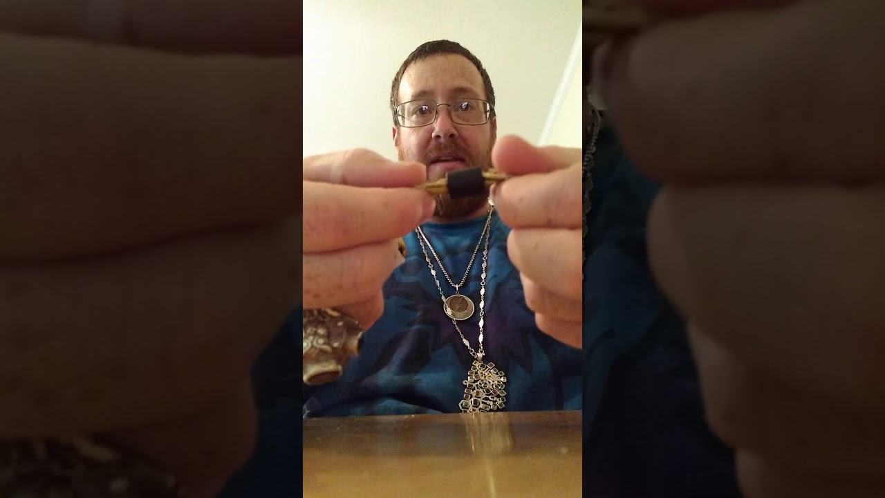 Quick & Safe Way to Remove Festival Bracelets Without Damage β‘