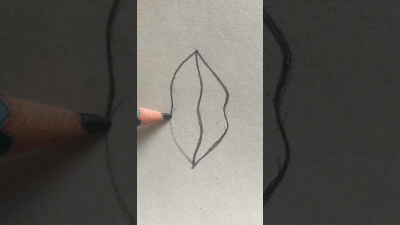 Easy Steps to Draw Realistic Lips ✏️