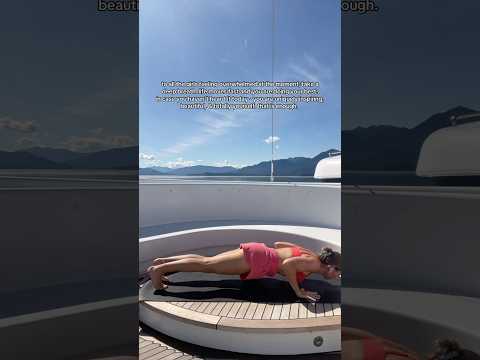 For all my girls 💕 #pilatesroutine #athomeworkout #feelgoodvibes #bodytransformation