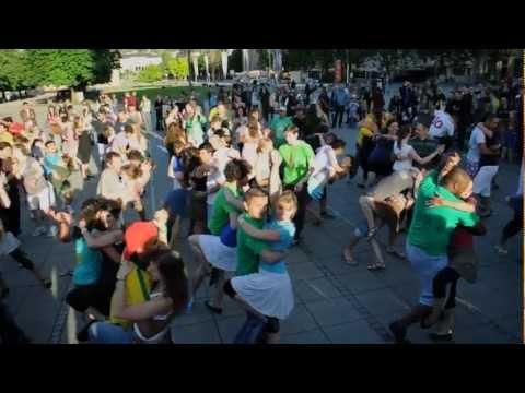 World's greatest Forró Flashmob - Forró de Domingo Festival