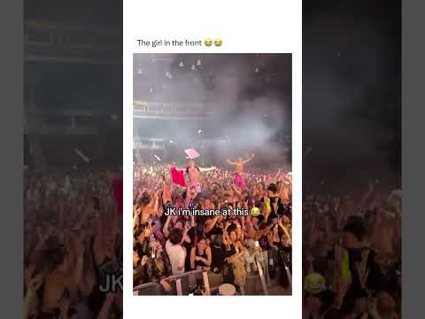 The girl in the front😭 #edm #steveaoki #festival #dj #rave