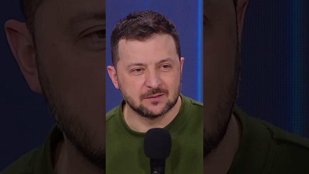 Зеленский рассмешил зал шуткой о Путине и получил овации