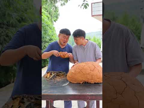 Who do you think got the delicious food? #funny #comedy