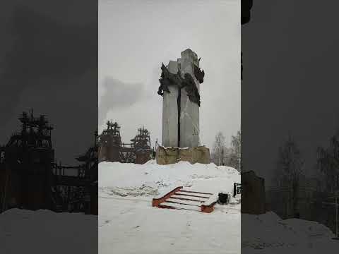 Нижнетагильские сувениры и исторические достопримечательности: памятник металлургам и завод Демидовых 🏭