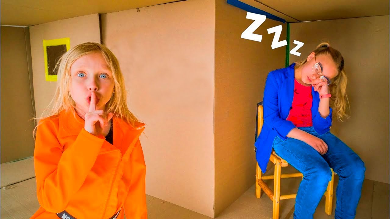 Побег из картонной комнаты Челлендж