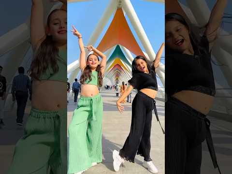 Gulabi sharara♥️🔥|dance with kashish& Nandini 💃🏻|#shortsvideo #ytshorts #kashishpatel #trending