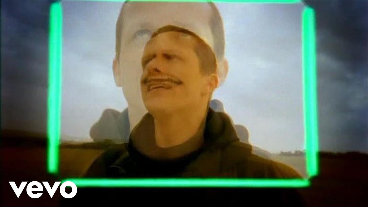 Chinaski - 1.Signalni 🎶 | Official Music Video (1999)