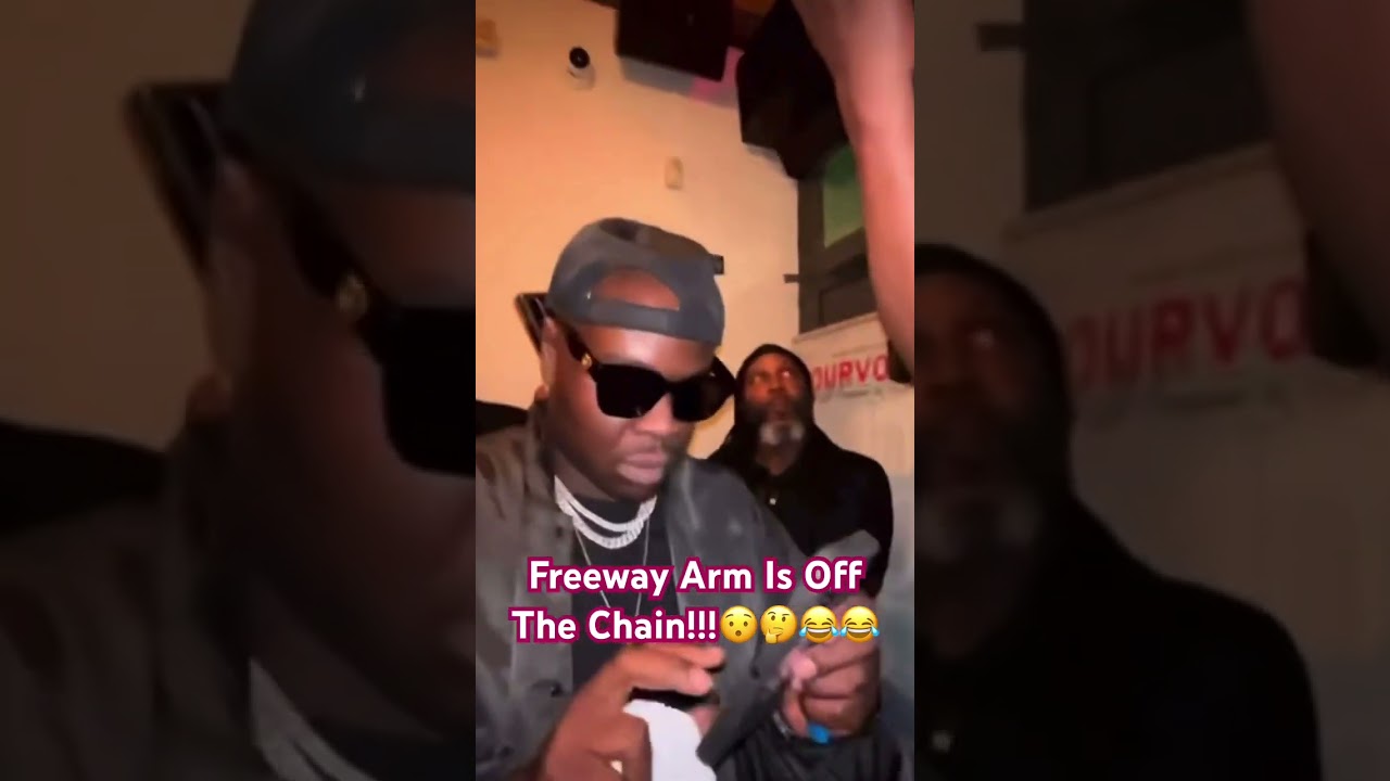 Freeway Arm Off the Chain! 😯🤔
