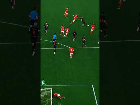 This pass from Ferran Torres 😍