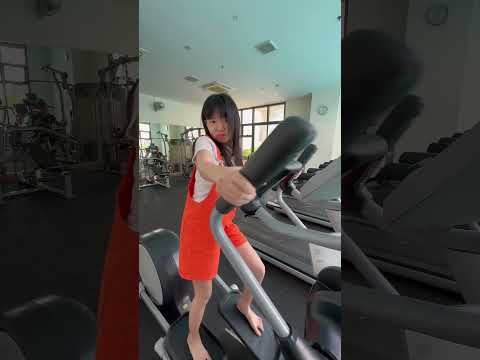 LNF - Đại chiến tập thể dục || Sisters Workout Battle 😂 #shorts #funny