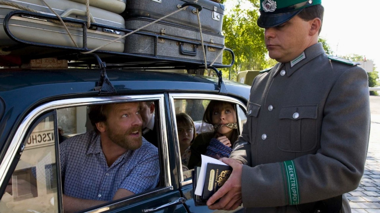 Mrs. Ratcliffe's Revolution: Uplifting Comedy 🎬