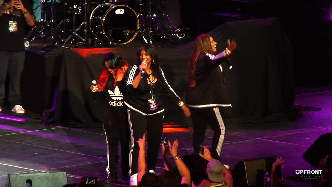 J.J. Fad Performs 'Supersonic' Live 🎤