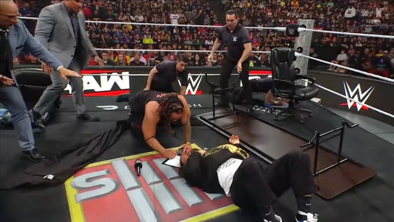 Jacob Fatu Dominates Roman Reigns on RAW 🤯