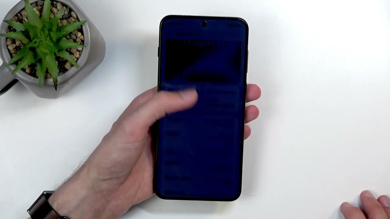 OnePlus 15R Unboxing & Quick Look — Specs, Camera, Battery