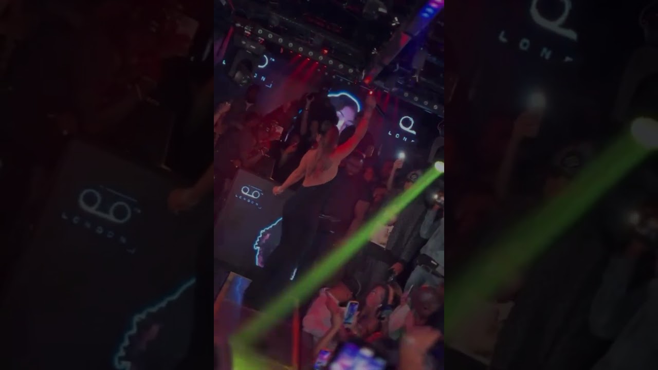 Shenseea's Epic Live 'Shake It To The Max' Performance 🎤