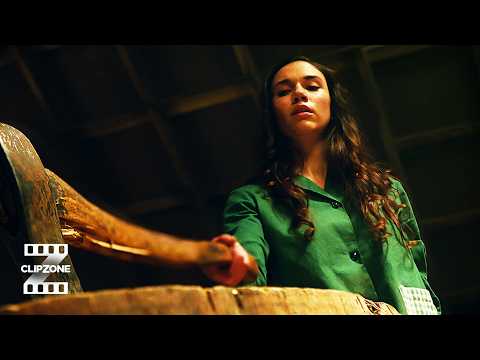 Annabelle: Creation | Trapped with the Scarecrow | ClipZone: Horrorscapes