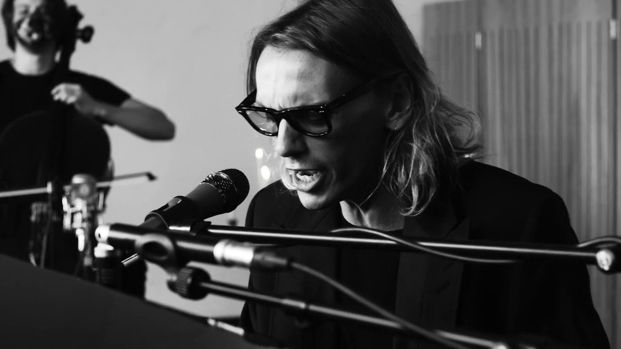 Jamie Bower Live Performances & New Single ‘I Am’ 🔥