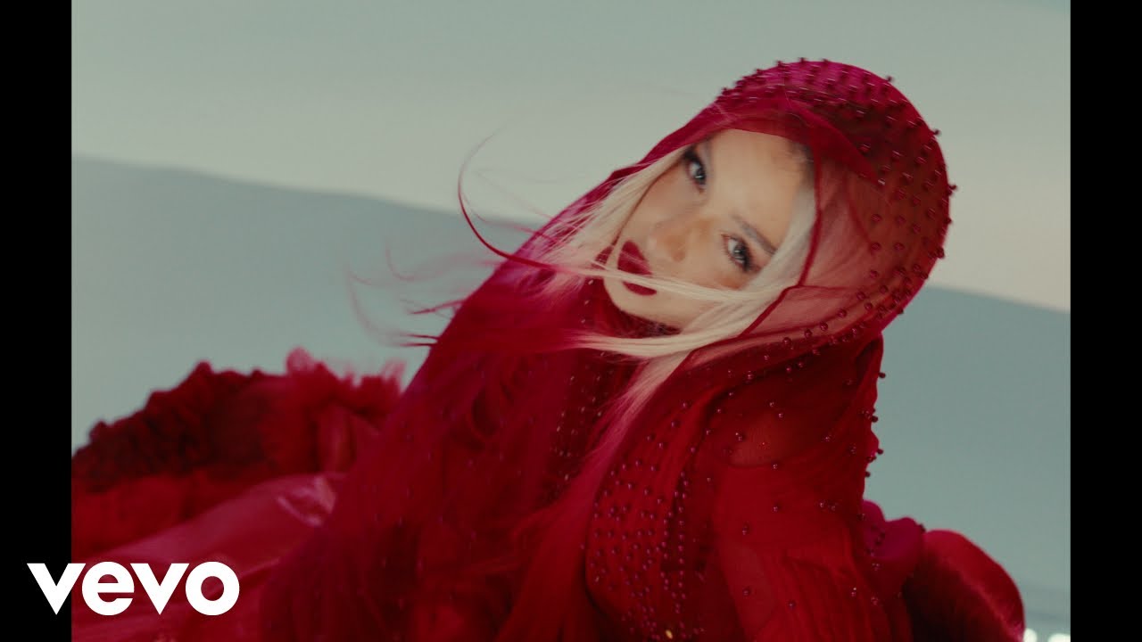 Lola Indigo - SIN AUTOTUNE (Official Video)