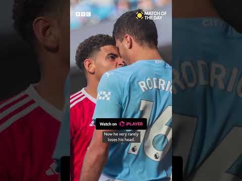 “There’s no need for the hands around the neck.” 😳 #MOTD