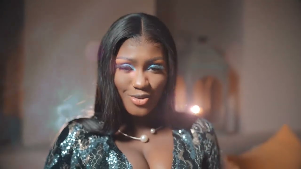 Nouveau clip de Dieyla 🎶