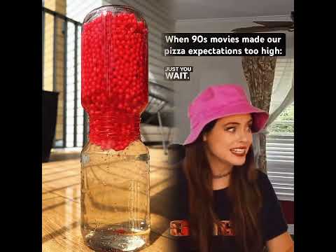 When #90s movies made our pizza expectations too high. #90skids #nostalgia