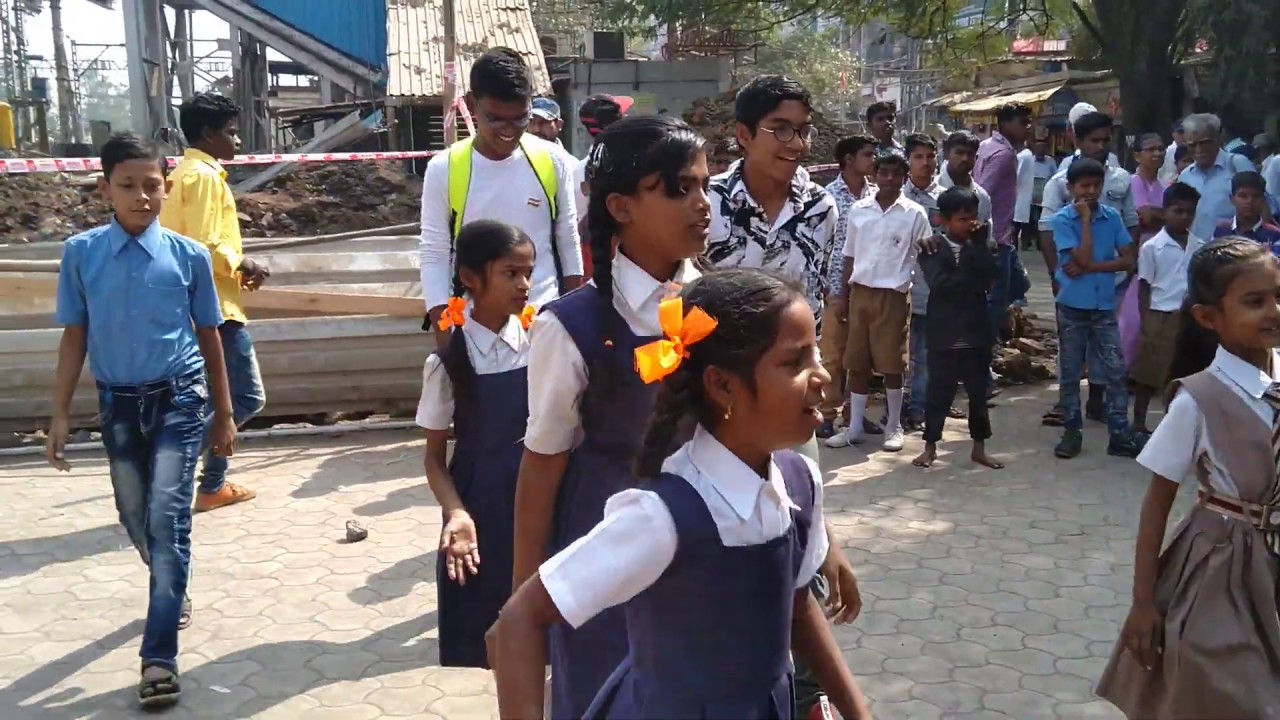 Lunar Flash Mob Celebrates 70th Republic Day 🚴‍♂️