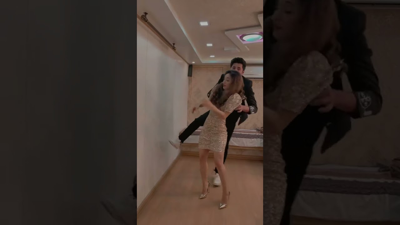 Darshan Raval & Heli Daruwala's Electrifying Dance Performance | Dil Mera Blast 🎶