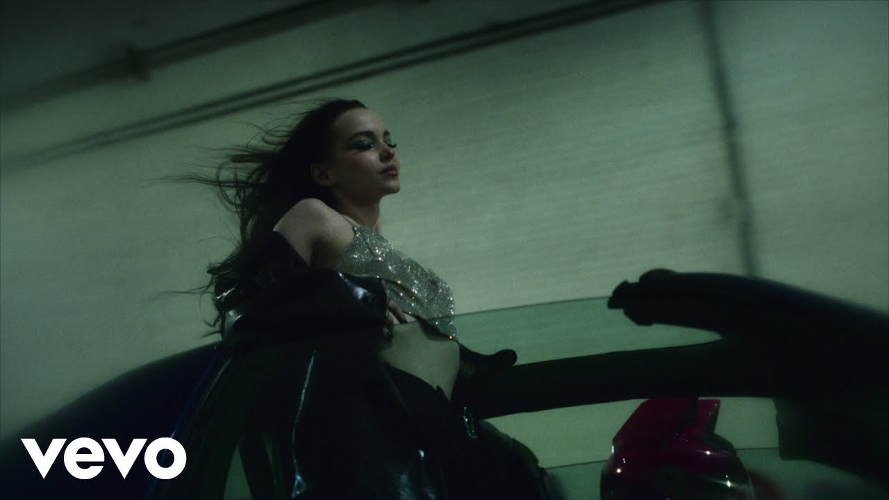 Dove Cameron's 'Boyfriend' Official Music Video 🎶