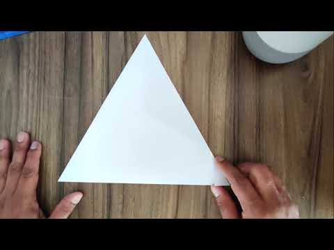 ORIGAMI: ¿Cómo construir un triángulo equilátero? ¿Cómo construir un tetraedro?