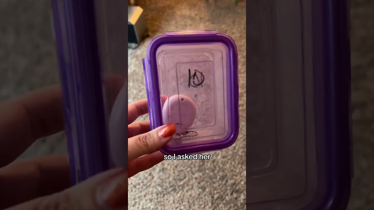 Kid Struggles to Babysit Virtual Pet 🐾