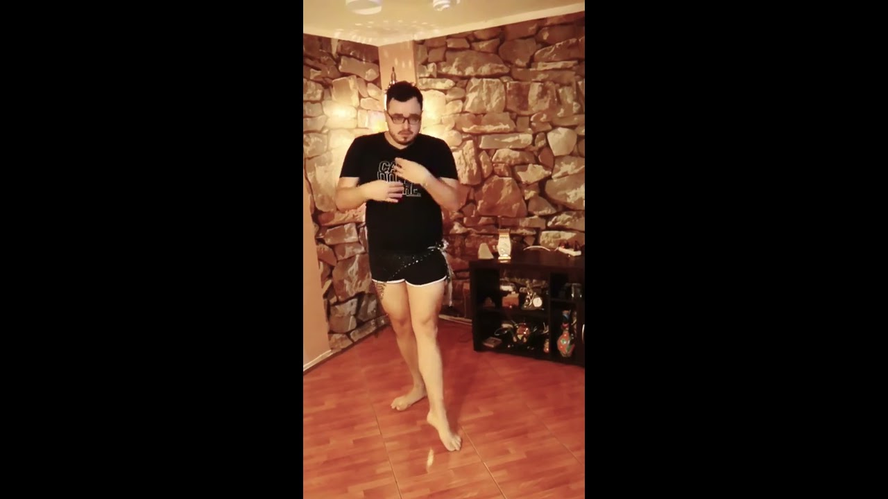 David Calderon Performs Classic Oriental Improvisation 🎶