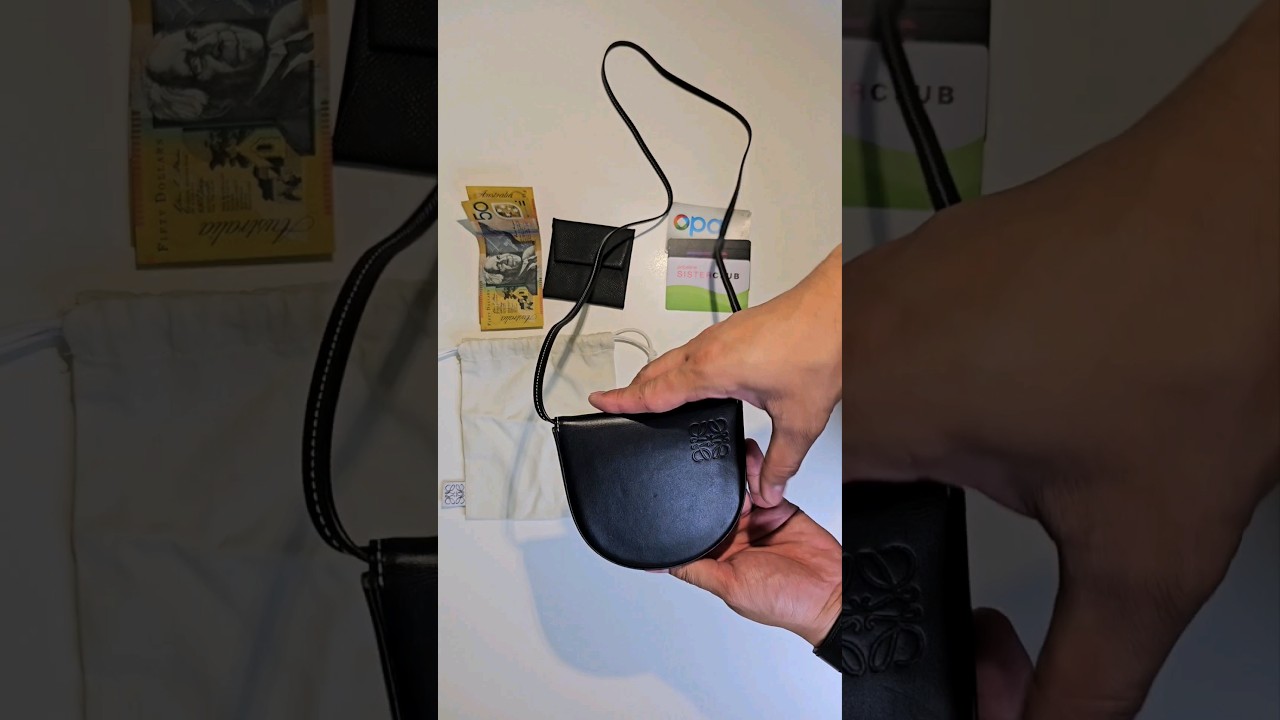 Loewe Small Heel Pouch: What's Inside? π