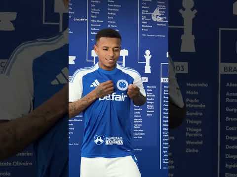COM PASSINHO JA DECORADO KENY ARROYO, DIZ ESTA FECHADO COM O CRUZEIRO 😃👏💙🦊🤍 LET'S BORA CABULOSO 🚀