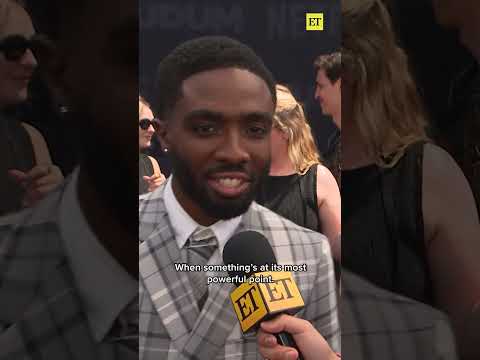 Caleb McLaughlin and Noah Schnapp React to 'Stranger Things' Finale Script #strangerthings #shorts