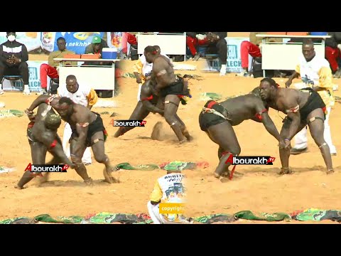 Grand Combat Ama Baldé vs Franc "Incroyable chute "