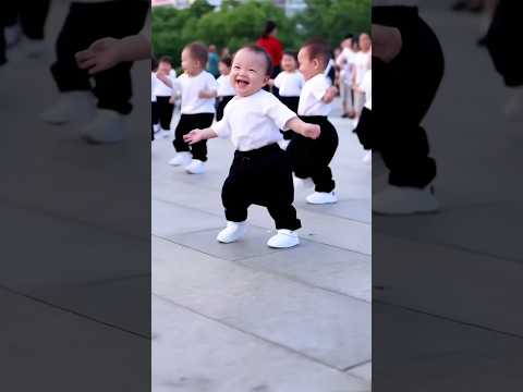 A group of cute babies Dancing in Public | ai animated video #cutebabies #ai