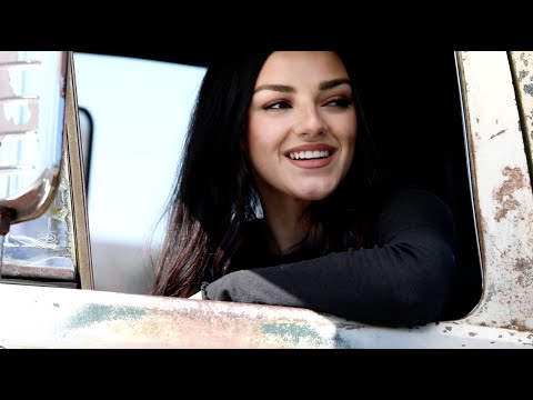 Alexis Wilkins - Holdin' On (Official Music Video)