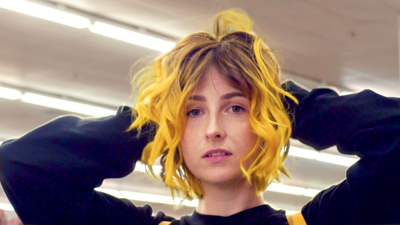 Tessa Violet's New Single 'Crush' 🎶 | Official Music Video