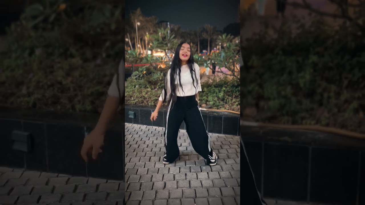 Chinta ta ta Chita Chita #bollywood #hindisong #anishadamai #dance