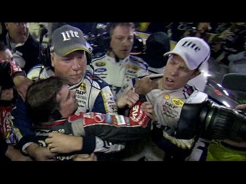 FIGHT! Post-race brawl between Gordon and Keselowski